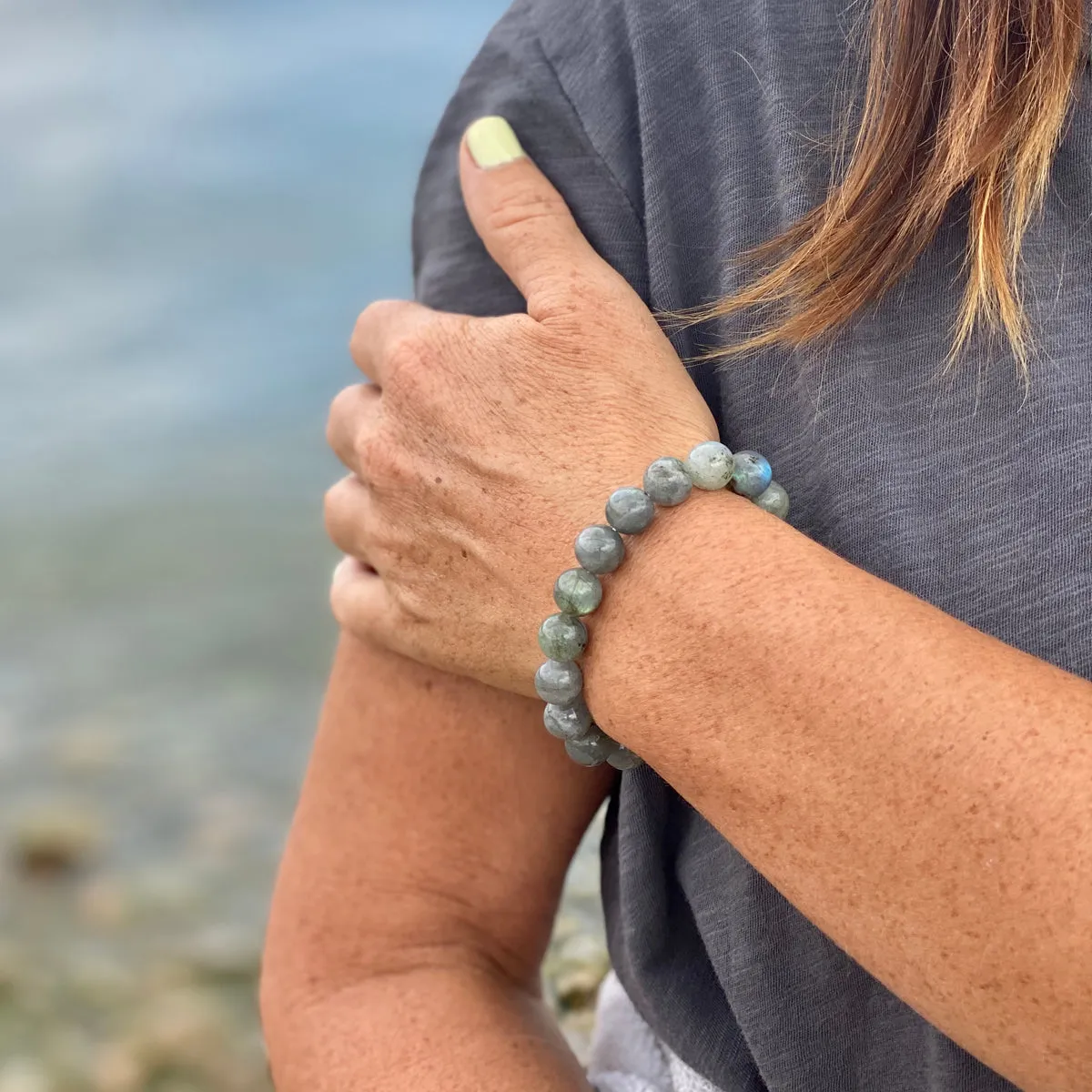 Labradorite Bracelet for Strengthening Intuition and Against Depression