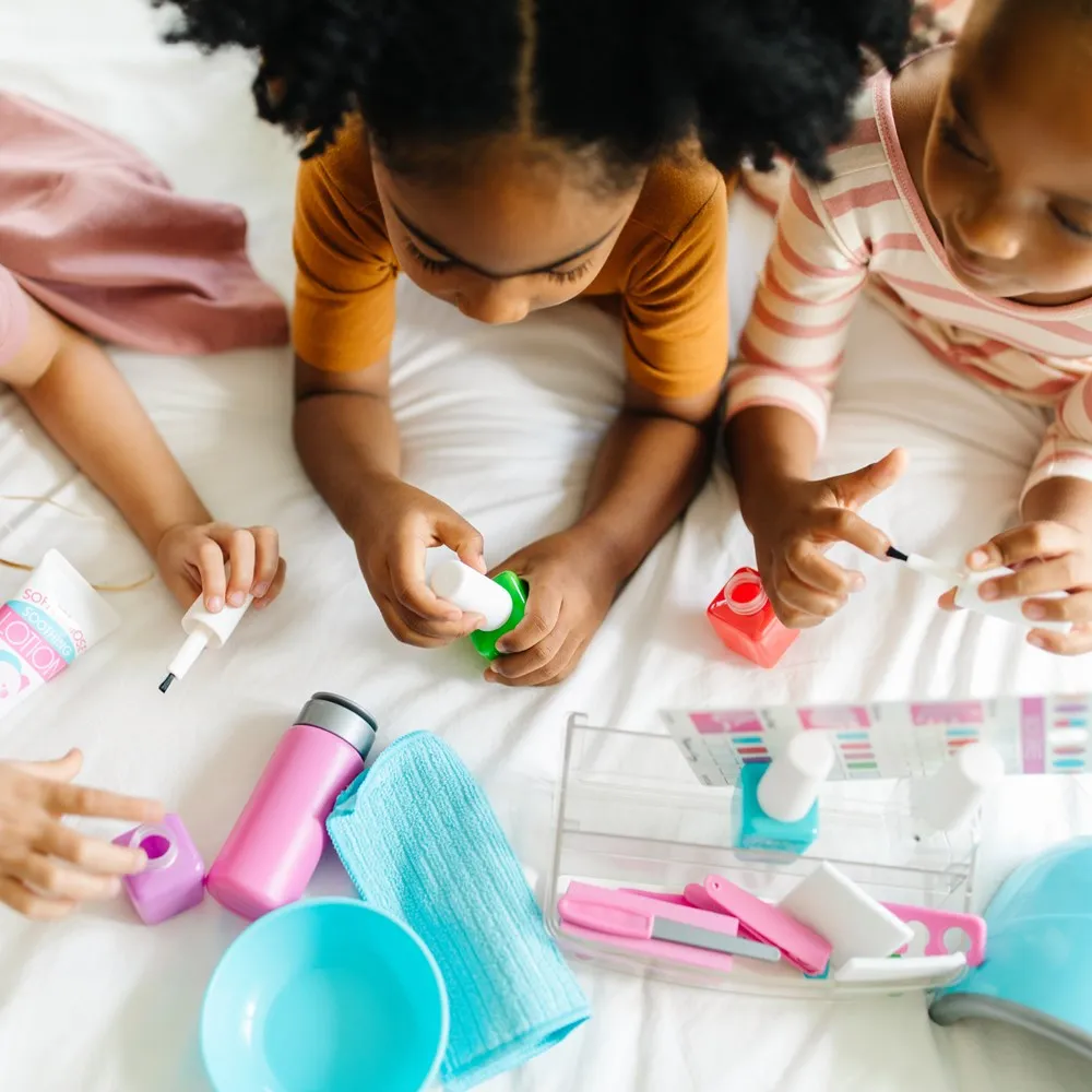 Melissa and Doug LOVE YOUR LOOK - Nail Care Play Set